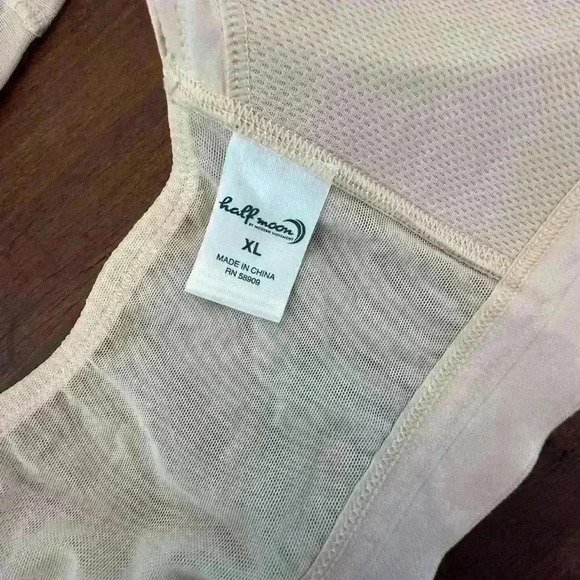 Womens Sports Bra by Half Moon Size XL Blush Pink Front Closure Zipper Racerback - Picture 8 of 8